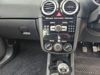 /photos/9230/172b04c1-1290-b408-95b1-edab1beb1e88_i320x240.jpg