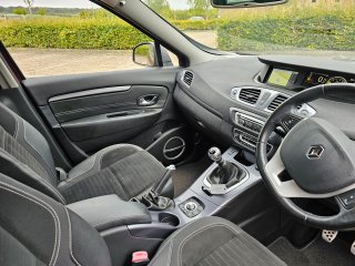 /photos/9230/d36e42d7-2b97-74de-08dc-f1ae465ad6a1_i320x240.jpg